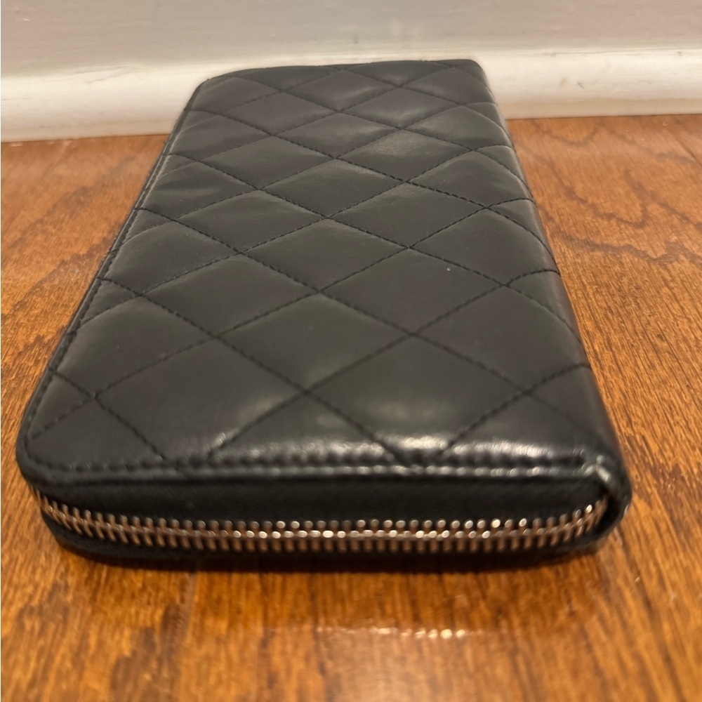 CHANEL Black Lambskin Quilted Embellished CC Black Zip Long Wallet - Picture 6 of 12